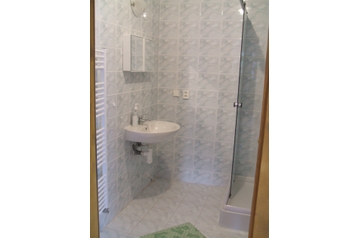 Słowacja Privát Orawski Biały Potok / Oravský Biely Potok, Zewnątrz